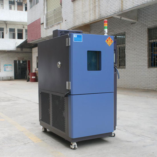 Fast Temperature Change Test Chamber for Aerospace Research